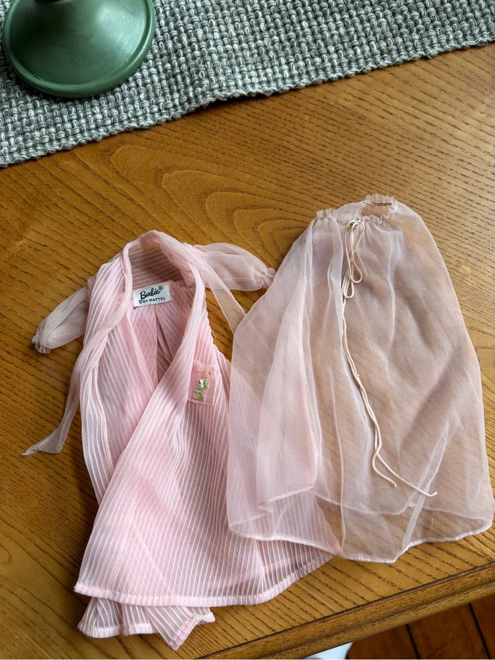 #8 Vintage Barbie no green ear With Nighty Negligee Set #965